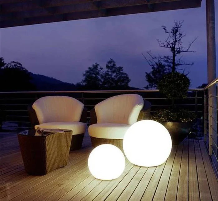 LED Spherical Garden Light